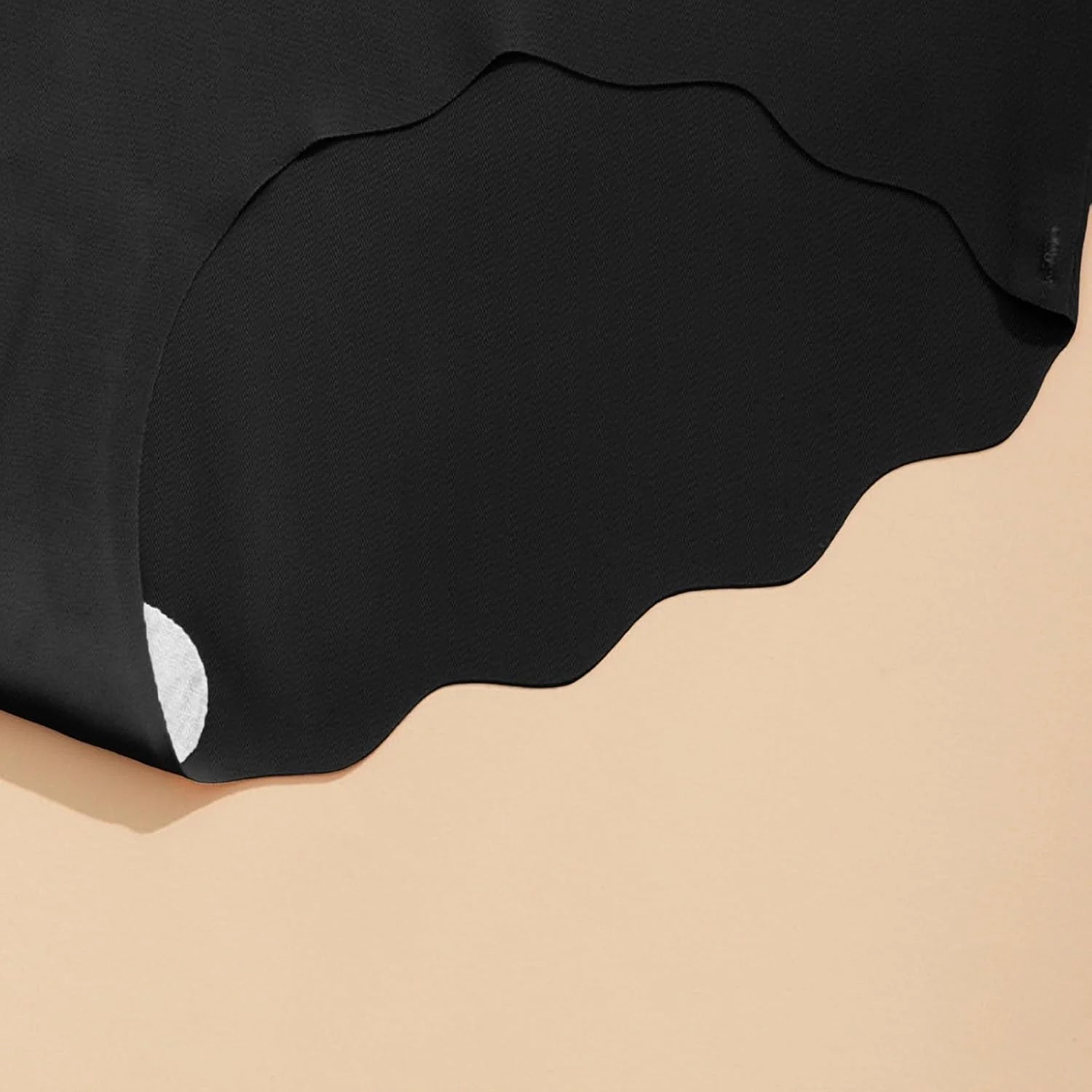 Seamless Scalloped Sport Briefs for Women Comfort Underwear